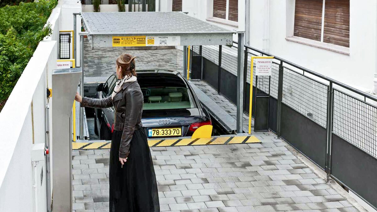woehr-slimparker557-shaft-autoparksystem-carparkingsystem.jpg